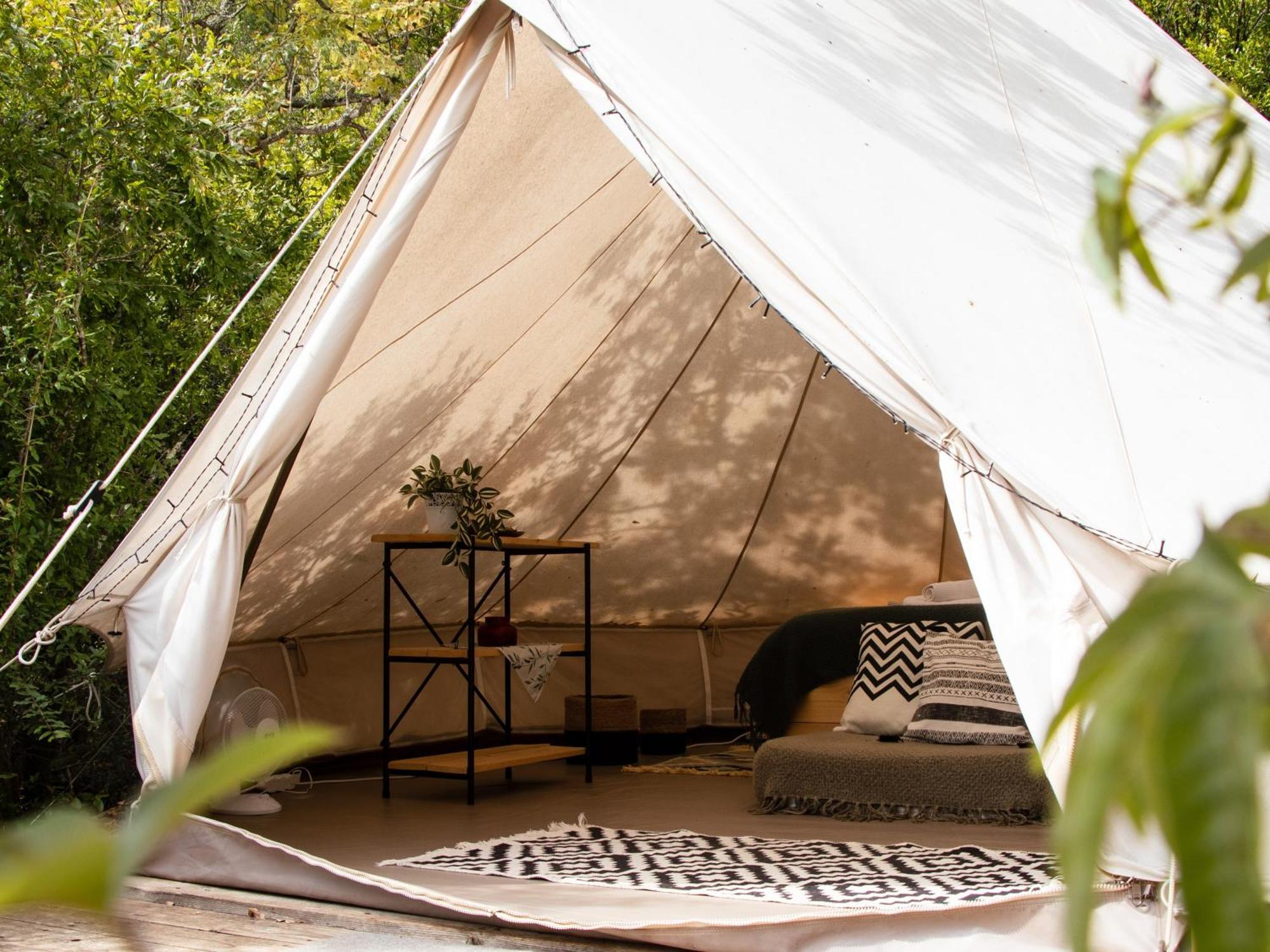 Hoopoe Glamping Hotel Virpazar Ngoại thất bức ảnh