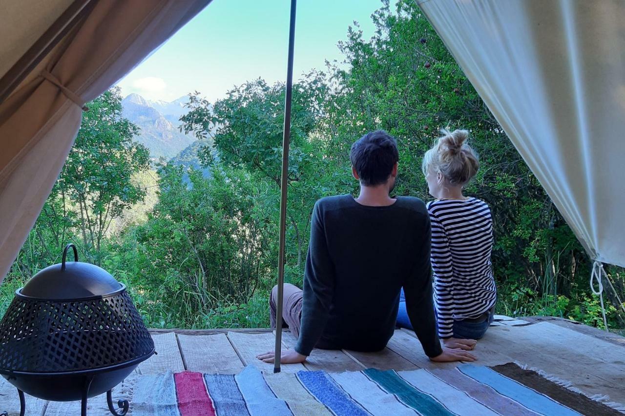 Hoopoe Glamping Hotel Virpazar Ngoại thất bức ảnh